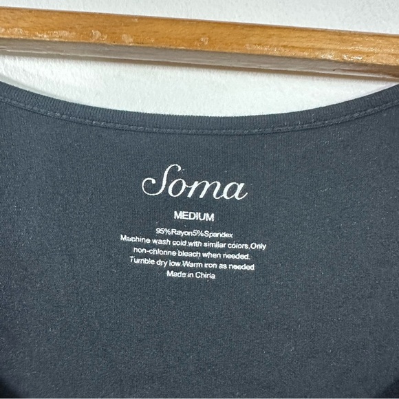 NWT Soma Soft Terry Cold Shoulder Tunic Black - Picture 8 of 10